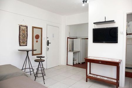 Studio - Sala / Quarto de apartamento à venda com 1 quarto, 26m² em Centro Histórico, Porto Alegre