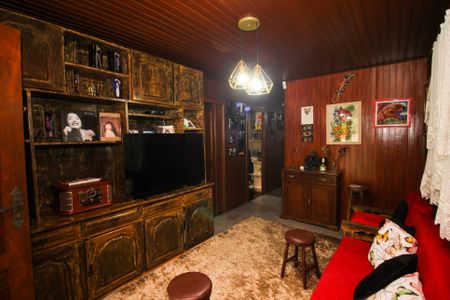 Casa à venda com 130m², 3 quartos e 4 vagasSala