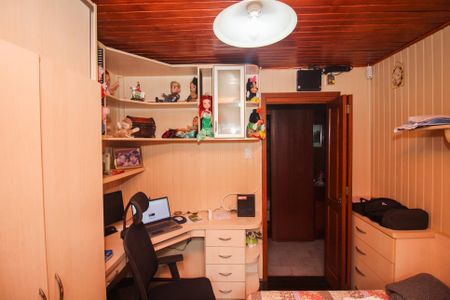 Casa à venda com 130m², 3 quartos e 4 vagasQuarto 2