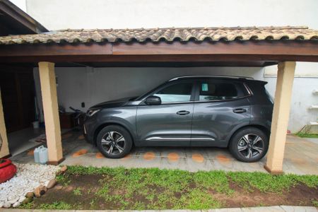 Casa à venda com 130m², 3 quartos e 4 vagasGaragem