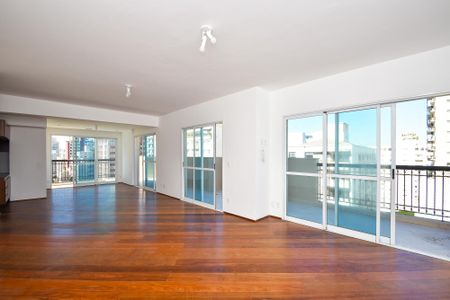 Sala de apartamento para alugar com 3 quartos, 242m² em Jardim Paulista, São Paulo