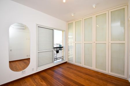 Apartamento para alugar com 242m², 3 quartos e 4 vagasSuíte 1