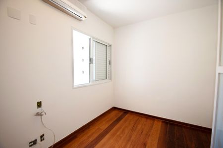 Apartamento para alugar com 242m², 3 quartos e 4 vagassuite 2