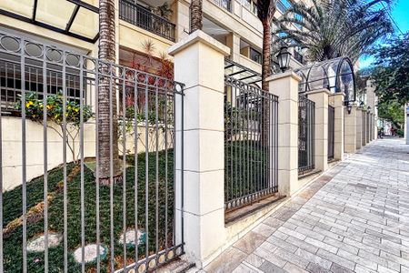 Apartamento para alugar com 242m², 3 quartos e 4 vagasFachada do prédio