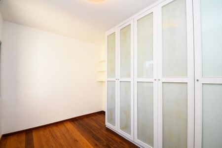 Apartamento para alugar com 242m², 3 quartos e 4 vagasSuíte 2