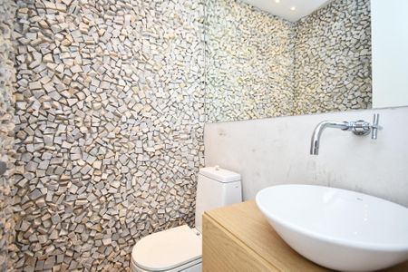 Apartamento para alugar com 242m², 3 quartos e 4 vagasLavabo