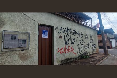 Casa à venda com 200m², 6 quartos e 1 vagaPlaquinha 17/11/25 - SMUA4