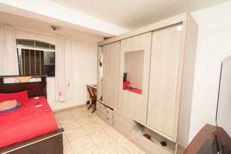 Casa à venda com 200m², 6 quartos e 1 vagaCasa1 - Quarto 1