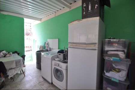 Casa à venda com 140m², 2 quartos e 2 vagasÁrea de Serviço