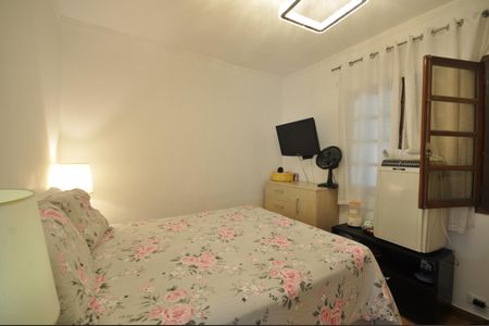 Casa à venda com 140m², 2 quartos e 2 vagasQuarto 1