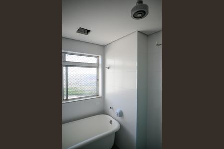 Apartamento à venda com 100m², 2 quartos e 2 vagasBanheiro Quarto 2 - Suite