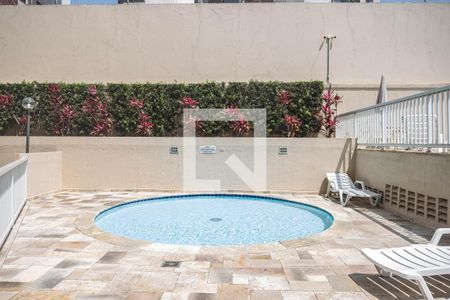 Apartamento à venda com 100m², 2 quartos e 2 vagasPiscina