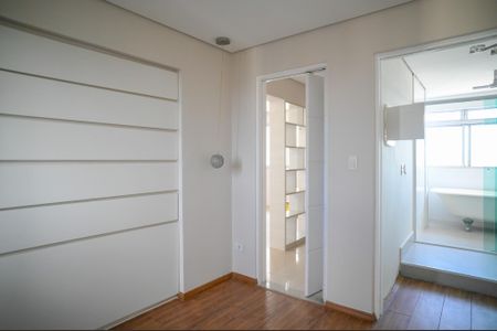 Apartamento à venda com 100m², 2 quartos e 2 vagasv