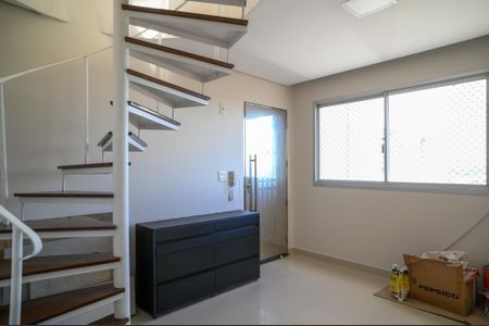 Apartamento à venda com 100m², 2 quartos e 2 vagasSala