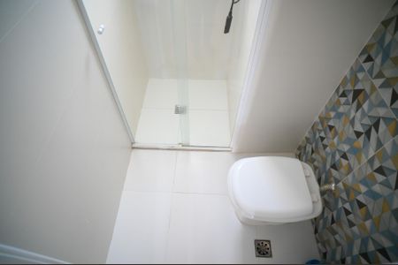 Apartamento à venda com 100m², 2 quartos e 2 vagasBanheiro Social