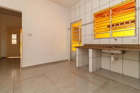Casa para alugar com 90m², 2 quartos e 1 vaga Casa para alugar com 90m², 2 quartos e 1 vagaCozinha