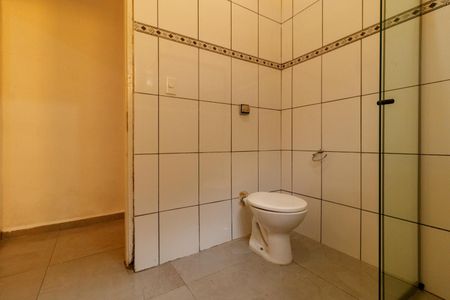 Casa para alugar com 90m², 2 quartos e 1 vaga Casa para alugar com 90m², 2 quartos e 1 vagaBanheiro