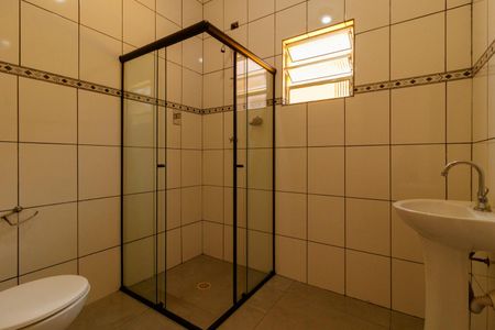 Casa para alugar com 90m², 2 quartos e 1 vaga Casa para alugar com 90m², 2 quartos e 1 vagaBanheiro