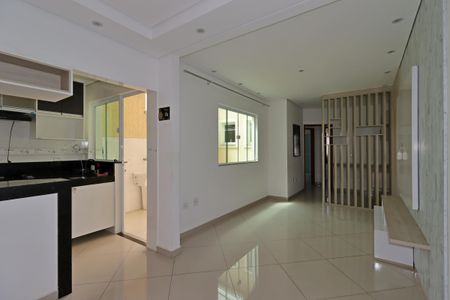 Sala de apartamento à venda com 2 quartos, 65m² em Vila Camilópolis, Santo André