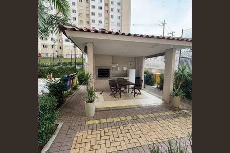 Apartamento para alugar com 33m², 2 quartos e sem vaga