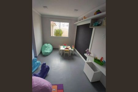 Apartamento para alugar com 33m², 2 quartos e sem vaga