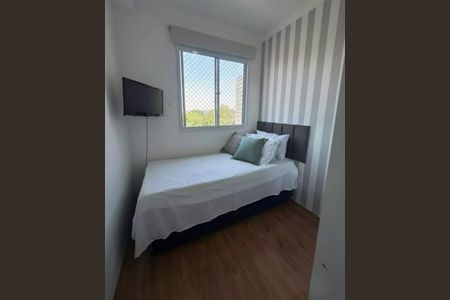 Apartamento para alugar com 33m², 2 quartos e sem vaga
