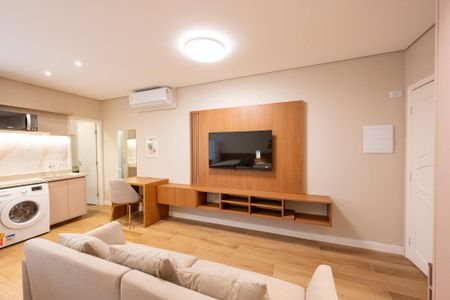 Studio para alugar com 29m², 1 quarto e sem vaga Studio para alugar com 29m², 1 quarto e sem vagaSala/Quarto