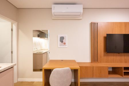 Sala/Quarto de kitnet/studio para alugar com 1 quarto, 29m² em Vila Clementino, São Paulo