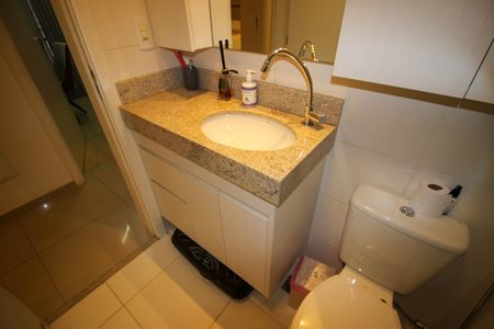 Apartamento para alugar com 85m², 3 quartos e 2 vagasBanheiro Social