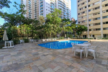 Apartamento à venda com 126m², 3 quartos e 1 vagaÁrea comum - Piscina