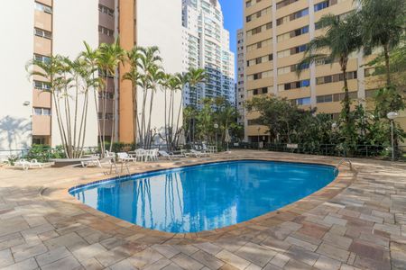Apartamento à venda com 126m², 3 quartos e 1 vagaÁrea comum - Piscina
