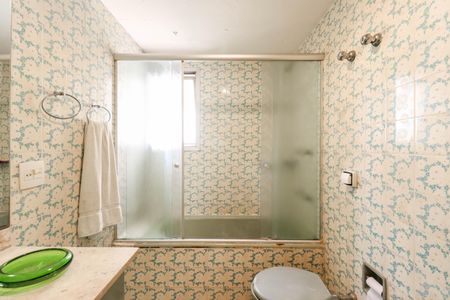 Apartamento à venda com 126m², 3 quartos e 1 vagaBanheiro da Suíte