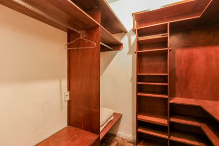 Apartamento à venda com 126m², 3 quartos e 1 vagaCloset da Suíte
