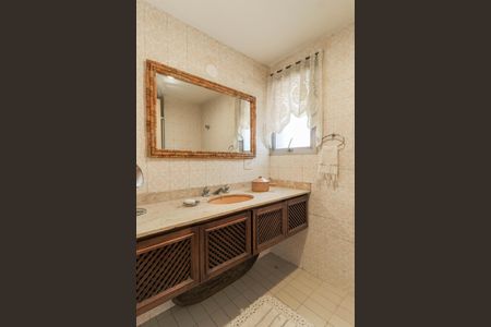 Apartamento à venda com 126m², 3 quartos e 1 vagaBanheiro