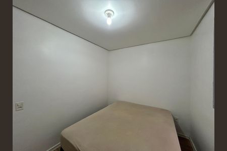 Quarto 1 de apartamento para alugar com 2 quartos, 42m² em Santos Dumont, São Leopoldo