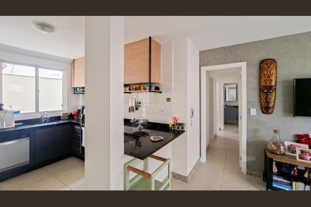 Apartamento à venda com 130m², 3 quartos e 2 vagasCozinha