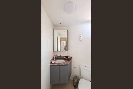 Apartamento à venda com 130m², 3 quartos e 2 vagasBanheiro Social