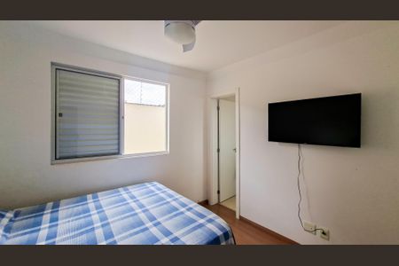 Apartamento à venda com 130m², 3 quartos e 2 vagasQuarto