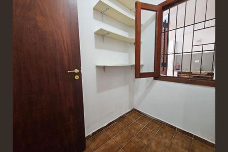 Casa à venda com 155m², 3 quartos e 2 vagasQuarto de Serviço