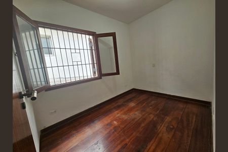 Casa à venda com 155m², 3 quartos e 2 vagasQuarto 2