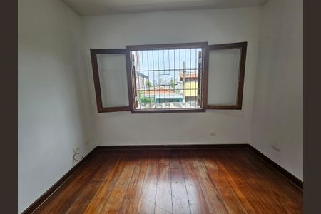 Casa à venda com 155m², 3 quartos e 2 vagasQuarto 1
