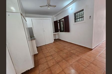 Casa à venda com 155m², 3 quartos e 2 vagasQuintal