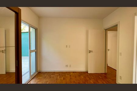 Apartamento para alugar com 75m², 2 quartos e 1 vaga Apartamento para alugar com 75m², 2 quartos e 1 vagaSuíte