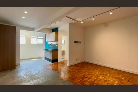 Apartamento para alugar com 75m², 2 quartos e 1 vaga Apartamento para alugar com 75m², 2 quartos e 1 vagaSala