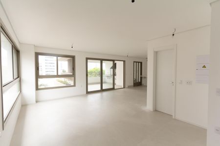 Apartamento à venda com 145m², 3 quartos e 2 vagasSala/Cozinha