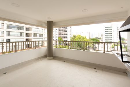 Varanda de apartamento à venda com 3 quartos, 145m² em Indianópolis, São Paulo