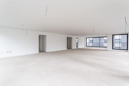 Apartamento à venda com 375m², 4 quartos e 3 vagas Apartamento à venda com 375m², 4 quartos e 3 vagasSala