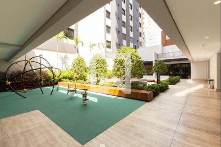 Apartamento à venda com 375m², 4 quartos e 3 vagas Apartamento à venda com 375m², 4 quartos e 3 vagasÁrea comum - Playground