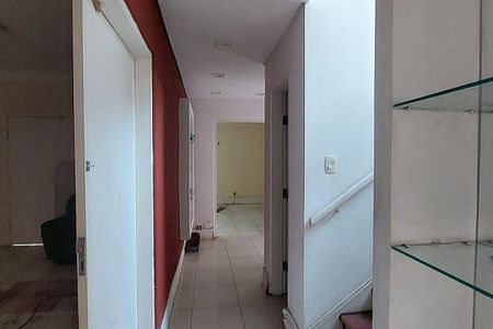 Casa à venda com 240m², 3 quartos e 3 vagas