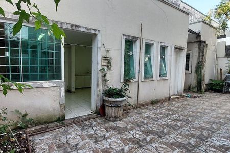 Casa à venda com 240m², 3 quartos e 3 vagas